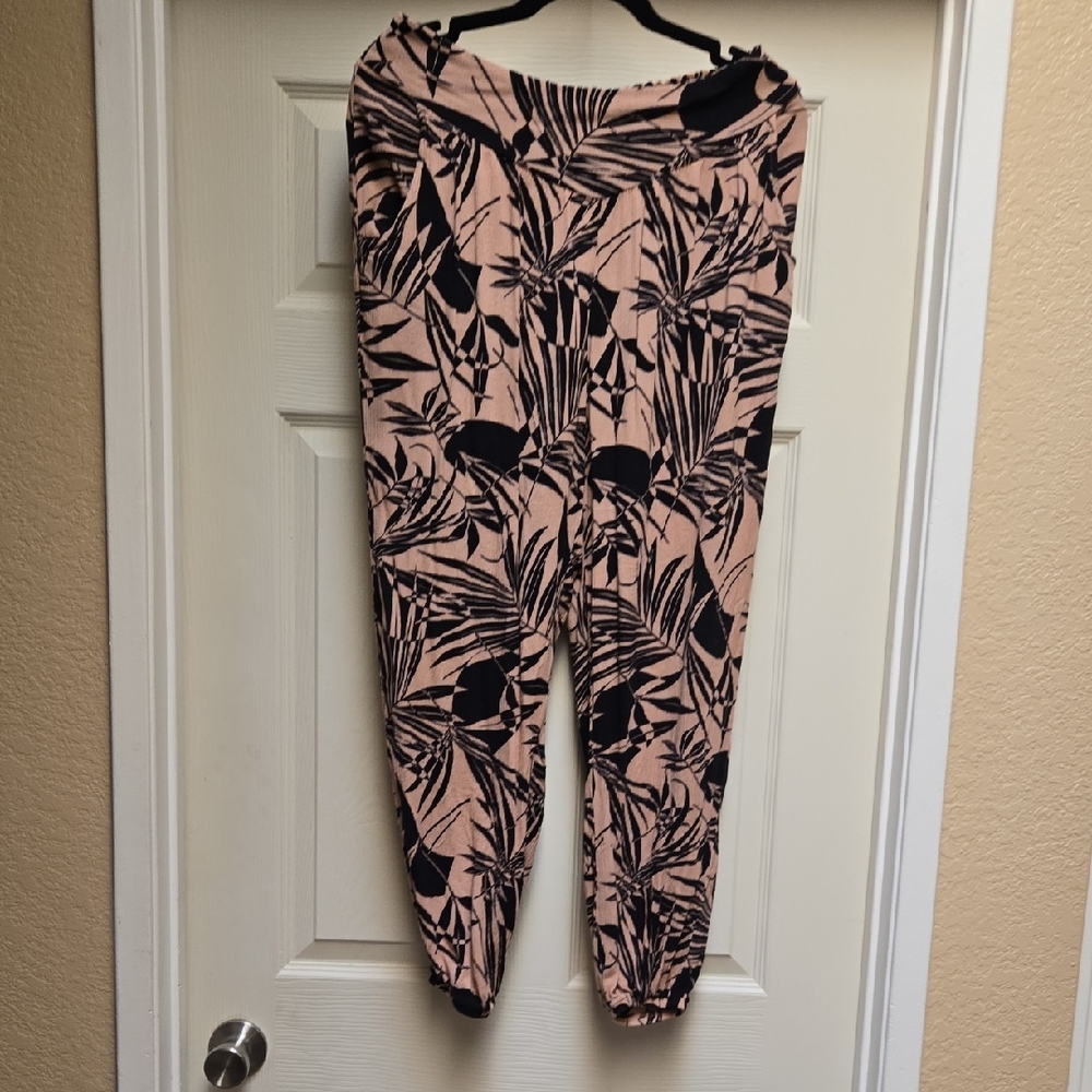 Leaf Print Joggers